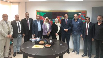 بهية الحريري استقبلت بحضور سعيفان وحميدي صقر وفد 