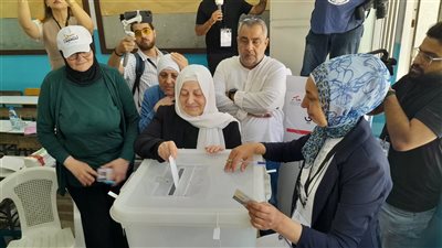 بالفيديو والصور: بهية الحريري أدلت بصوتها في صيدا: تيار المستقبل عائد للإنتخابات وهذا ليس سراً