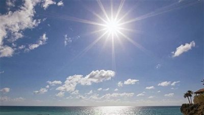 طقس ربيعي حار... والحرارة تتخطى الـ٣٠ درجة