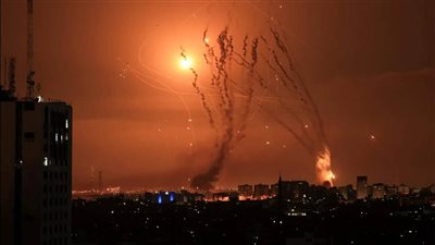 تل أبيب تحت النار: إيران تطلق دفعة صواريخ ومسيرات في رد واسع النطاق