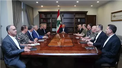 استنفار لبناني غير معلن لمنع الانزلاق قلق فرنسي وباراك يحمل رسالة حازمة