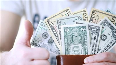 من سلاسل الإمداد إلى جيب المواطن... 