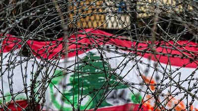 لبنان في عين العاصفة