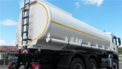 إشكال وطعن بالسكاكين والسّبب... صهاريج المياه!