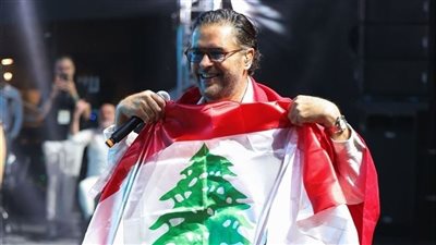 ملاحقة راغب علامة تنتهي بمصالحة: فيديو مفبرك ولا اعتذر على شيء لم أقله