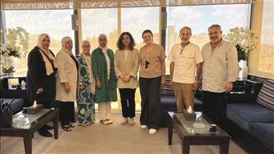 وفد من رواد الكشاف المسلم - فرع الجنوب يزور رئيسة لجنة الأشغال في بلدية الهلالية هناء أبو مرعي