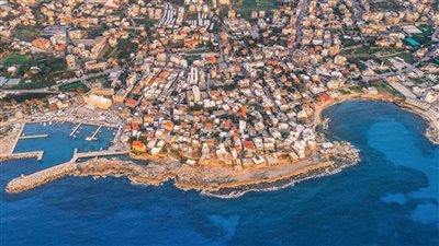 طقس صيفيّ حار معتاد واستقرار نسبيّ في درجات الحرارة