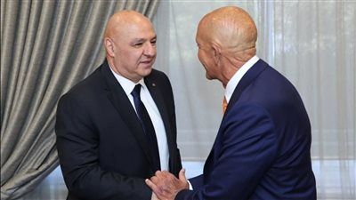 سبع صفحات تسلّمها برّاك... ووعد بالعودة مع ملاحظات على الرد؟