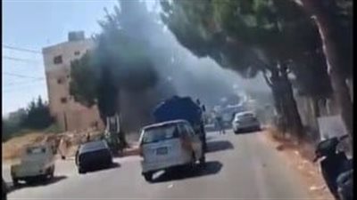 غارة إسرائيلية تستهدف سيارة جنوبًا... واستشهاد سائقها(فيديو)