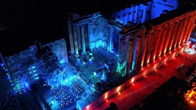 الأزمات تمرّ... وصيفنا صامد