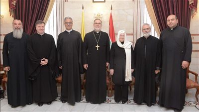 بهية الحريري هنأت الرئيس العام للرهبانية المخلصية أنطوان رزق ونقلت اليه تهاني الرئيس سعد الحريري