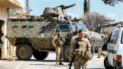 أنفاق ومخدرات وأطنان من المعدات.. والجيش يُداهم! (صور)