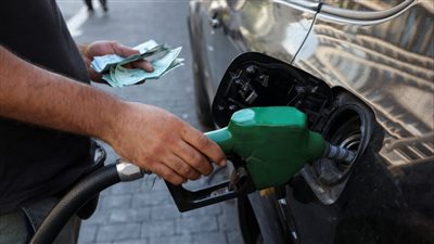 لا أزمة بنزين... أبو شقرا يطمئن اللبنانيين: لا داعي للهلع