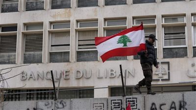 قانون استرداد الودائع يعود إلى الواجهة... بتوقيع أميركي