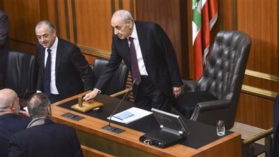 الخميس جلسة مفصلية... بري يطلق صافرة التشريع