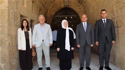 محمد رضا الحسيني جال في صيدا القديمة بدعوة من بهية الحريري وأكد عمق العلاقات الأخوية بين الشعبين العراقي واللبناني وأهمية تعزيزها