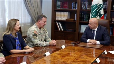 وحده المعبر عن ارادة اللبنانيين... عون: لتعزيز الدعم الأميركي للجيش