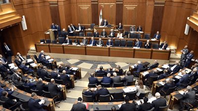 قانون إصلاح المصارف مع وقف التنفيذ: تشويه صيغة مشروع حكومة ميقاتي وتحاصص سياسي وطائفي