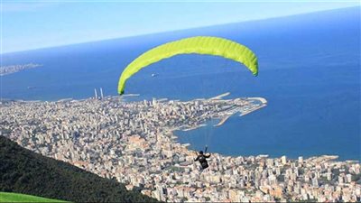 الحوادث تتكرر.. ما مصير رياضة الطيران الشراعي في لبنان؟
