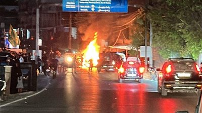 بالصورة.. غارة إسرائيلية تستهدف سيارة في الجنوب