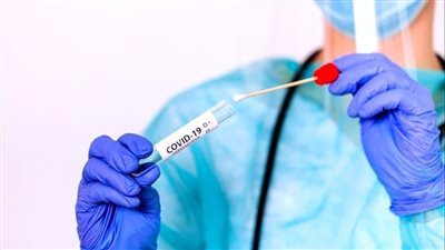 كورونا تتفشّى بقوّة في لبنان… هل من داعٍ للهلع؟