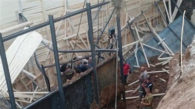إنقاذ سبعة عمال بعد انهيار سقف في مبنى قيد الإنشاء في منطقة عرقة والبحث جار عن عامل لا يزال تحت الردم