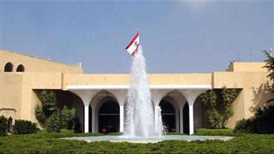 بعد إساءة برّاك للصحافيين.. ماذا قالت رئاسة الجمهورية؟