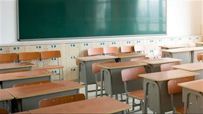 رغم الدمار والخطر.. هل يعود التعليم الى القرى الحدودية؟