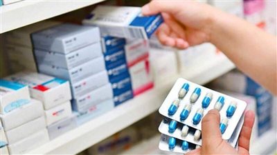 سجال بين المستوردين ونقيب الصيادلة حول الأدوية المنتهية الصلاحية