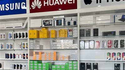 عن الرسوم الجمركية على أجهزة الهواتف المحمولة.. هذا ما كشفته وزارة الاتصالات