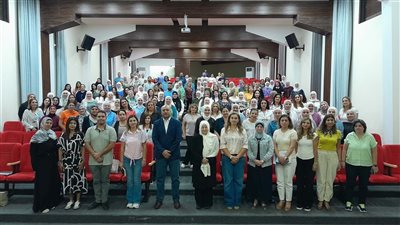 بهية الحريري رعت اطلاق العام الدراسي في 'ثانوية الحاج بهاء الدين الحريري'