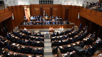 الخلاف الانتخابي انفجر في مجلس النواب.. اتصالات بين أطياف المعارضة لمقاطعة جلسة اليوم