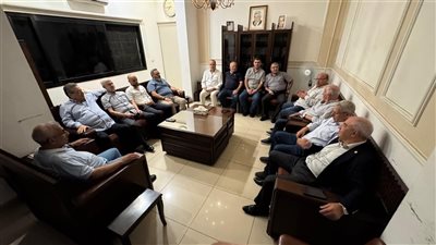 النائب أسامة سعد يستقبل وفدًا موسعًا من مخاتير صيدا: بحث في التحديات الوطنية ودور المدينة والمخاتير في المرحلة الراهنة