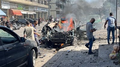 بالفيديو: غارة تستهدف سيارة في النبطية… وارتقاء شهيد