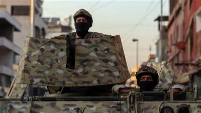 مجلس الوزراء يبدأ بتقرير الجيش... هل تلجم الاتصالات التفجير؟