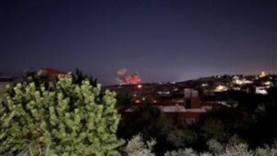 الجيش الإسرائيلي زعم استهداف بنى تحتية لـ”حزب الله” تضم آليات هندسية في جنوب لبنان