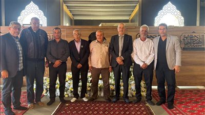 اتحاد نقابات عمال فلسطين (فرع لبنان) يضع إكليل زهور على ضريح الشهيد الهاشمي هاشم صفي الدين بمناسبة الذكرى السنوية الأولى