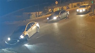 بالفيديو: إصابة ضابط وعنصر أمني خلال مطاردة مطلوب على طريق السعديات