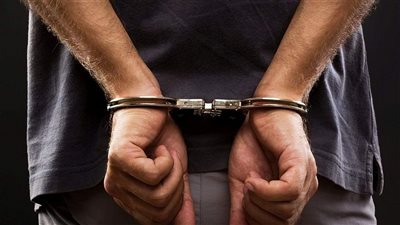 رغم تهديده لها، ابنة ال 13 عامًا كسرت حاجز خوفها وأخبرت والدتها بما فعله بها 'وحش خمسيني' في منطقة صيدا