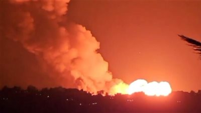 بالفيديو والصور: سلسلة غارات عنيفة إستهدفت المنطقة الواقعة بين انصار وسيناي في جنوب لبنان