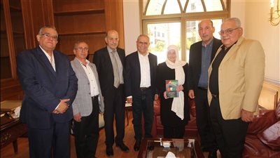 وفد 'الجبهة الديمقراطية' عرض مع بهية الحريري الشأن الفلسطيني والتحديات الراهنة وقضايا اللاجئين